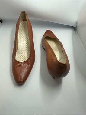 VTG Maud Frizon Paris Lizard Embossed Leather Pumps Walnut Brown w/OG Box SZ 38